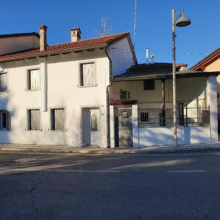 Happy House Morsano Apartment Morsano al Tagliamento Екстериор снимка